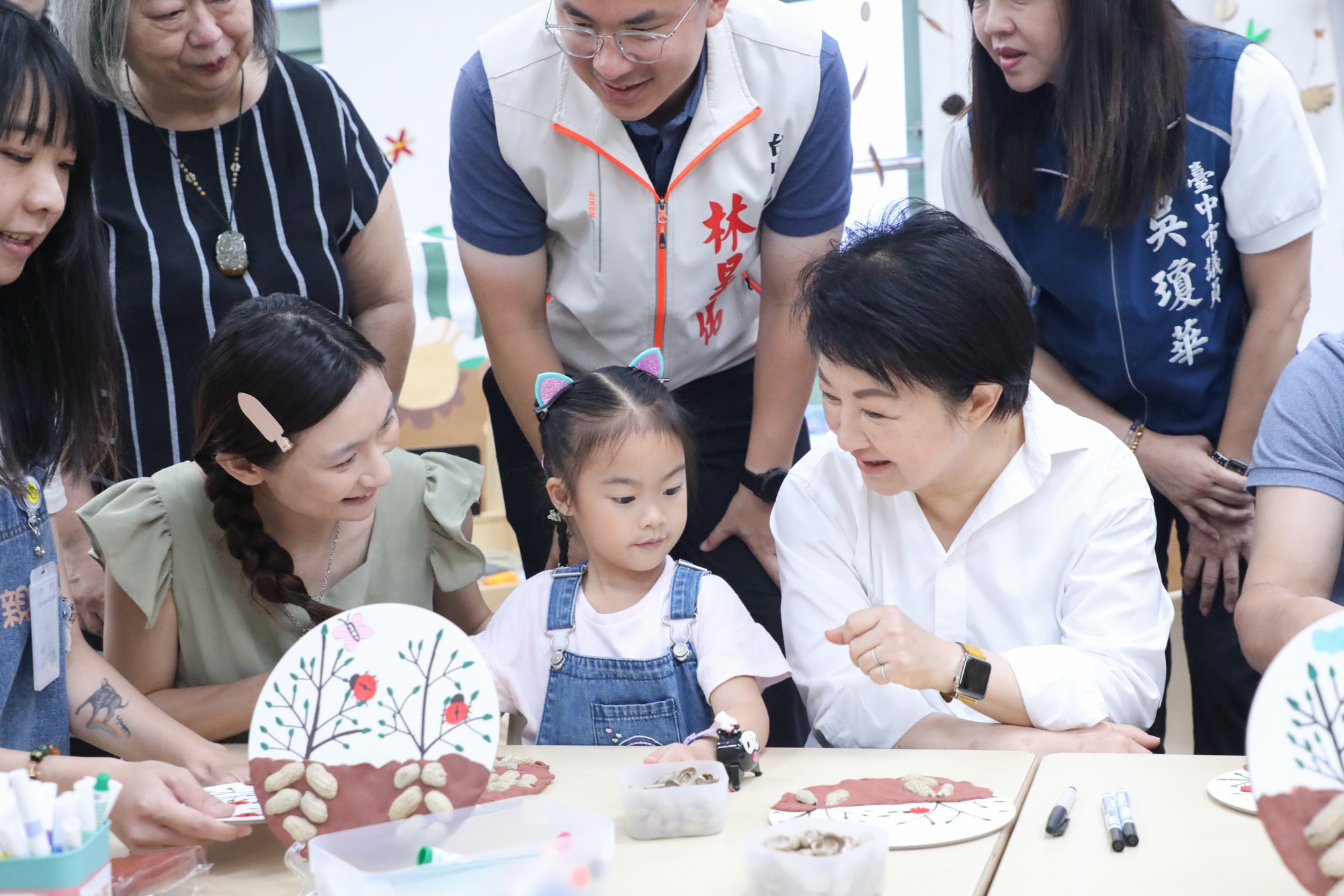 台中有喜好事花生！龍井親子館開幕 盧市長：實現「區區親子館」共創在地幸福